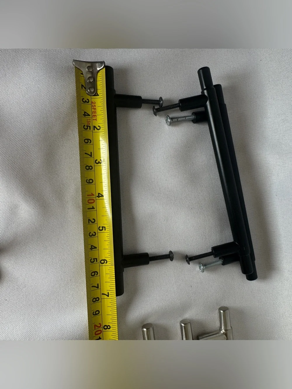 Lot of 15 Cabinet Door Handles Pulls Mixed Finishes Black Silver Bronze Hardware